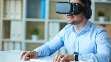 Zdjęcie zawodu Інженер систем VR